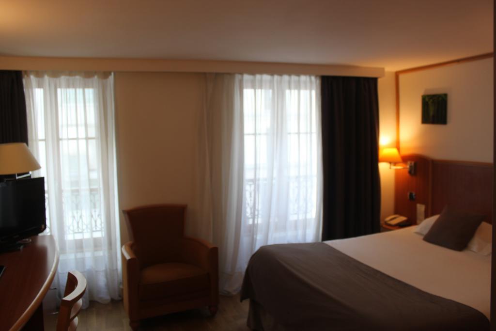 Hotel Metropolitain Paris Cameră foto